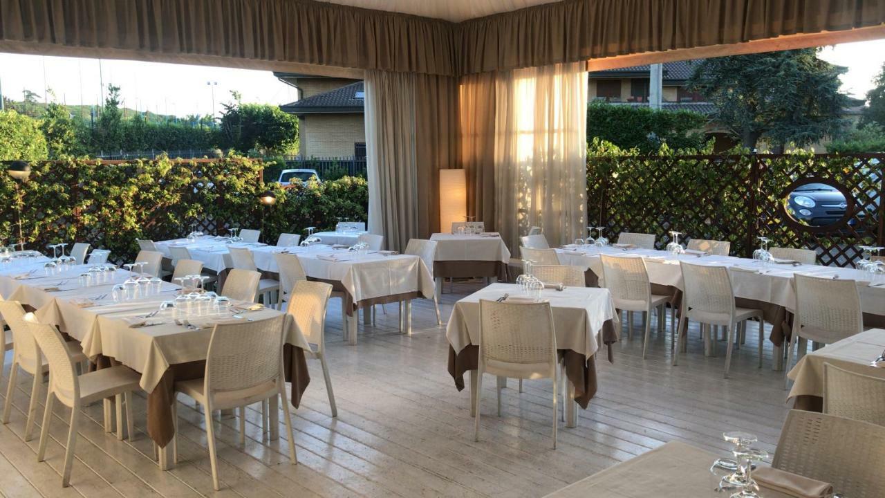 La Locanda Del Palatoraffinato Ciampino Luaran gambar